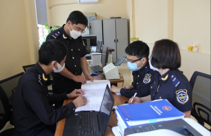 Sổ tay nghiệp vụ xử phạt vi phạm hành chính trong ngành Hải quan