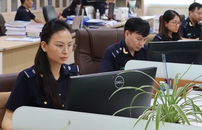 Hải quan nỗ lực thực hiện 4 nghị quyết trụ cột