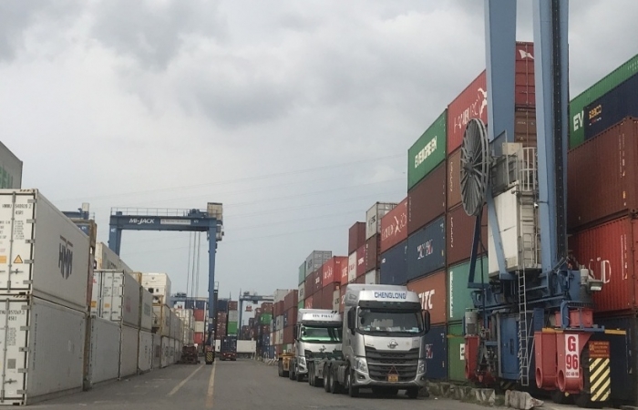 Ráo riết xử lý hàng tồn đọng tại sân bay, cảng biển TP Hồ Chí Minh