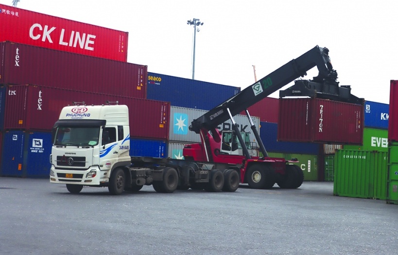 Hải quan khu vực III thông quan hơn 56 tỷ USD hàng xuất nhập khẩu