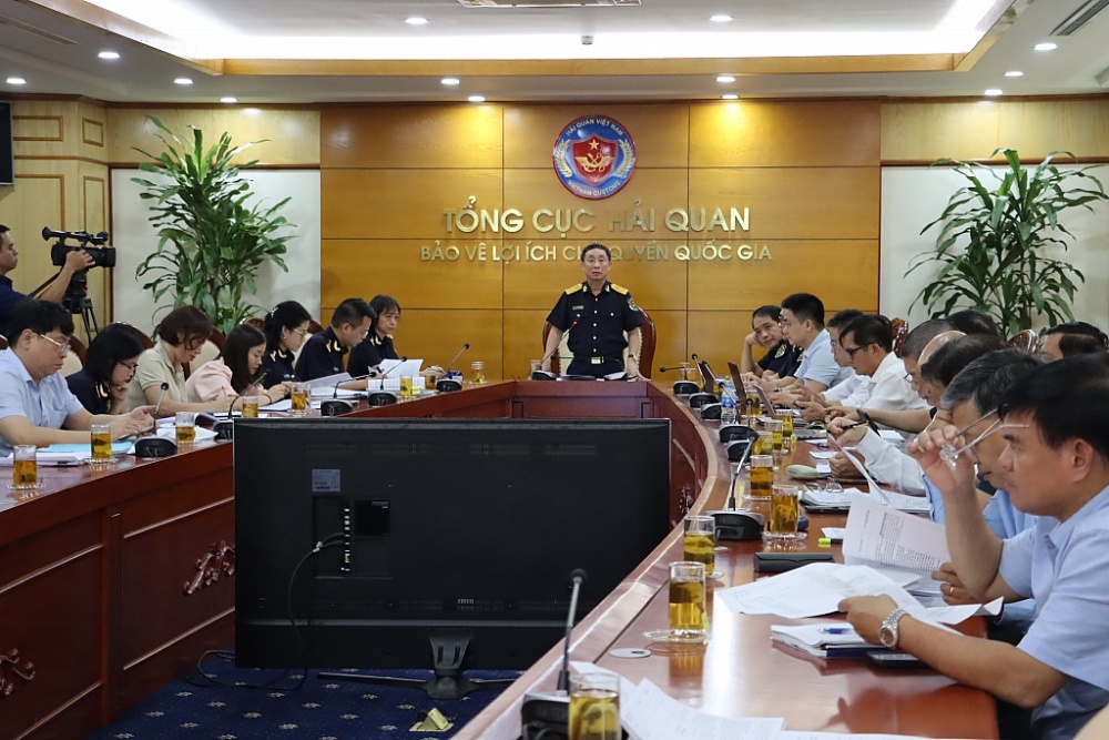 Phó Tổng cục trưởng Hoàng Việt Cường chủ trì cuộc họp rà soát, tổng kết, đánh giá và đề xuất sửa đổi Luật Quản lý thuế diễn ra vào ngày 4/7/2024. Ảnh: H.Nụ