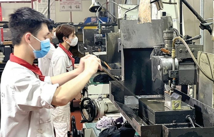 Năm 2025, mục tiêu sản xuất công nghiệp tăng khoảng 9-10%