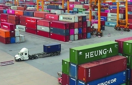 Thu ngân sách từ hoạt động xuất nhập khẩu giảm nhẹ