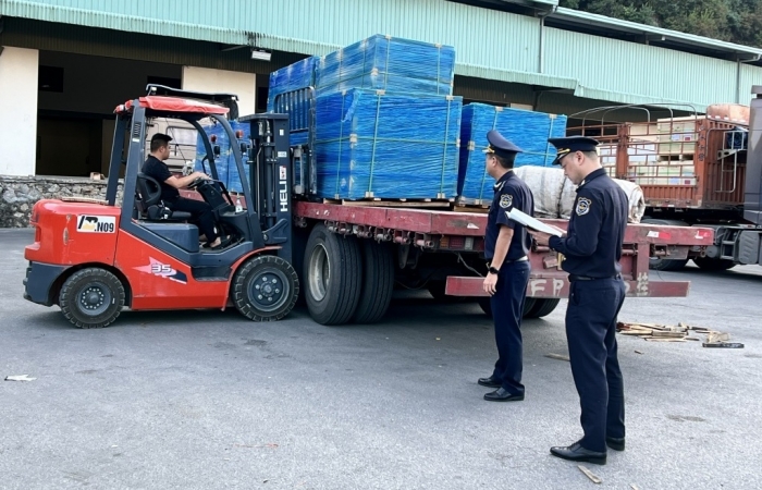 Thu thập thông tin hàng hóa có độ rủi ro cao: Quyết liệt từ cửa khẩu