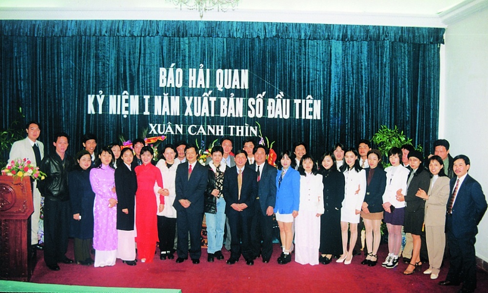 Tạp chí Hải quan 35 năm chung sức, chung lòng với Tổng cục Hải quan Tạp chí Hải quan 35 năm chung sức, chung lòng với Tổng cục Hải quan