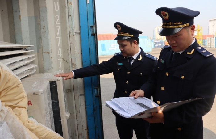 Hải quan khu vực III nâng cao kỹ năng của công chức trong xử lý vi phạm