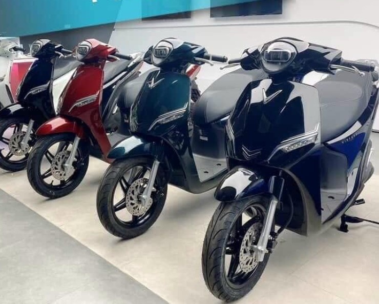 Hướng dẫn xác định giá tính lệ phí trước bạ đối với ô tô, xe máy