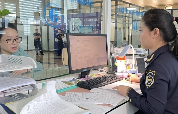 Những lưu ý mới về sử dụng tem điện tử rượu, thuốc lá