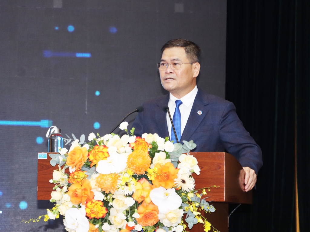 Thứ trưởng Bùi Văn Khắng: Phải khẳng định được vai trò lực lượng Hải quan trên mặt trận chống buôn lậu
