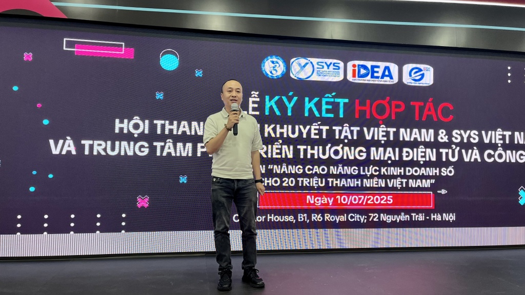 Khởi động khóa đào tạo thương mại điện tử cho người khuyết tật