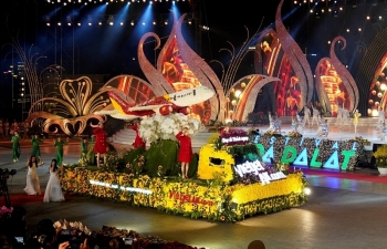 Vietjet “Bay cùng giấc mơ hoa” tại Festival hoa Đà Lạt 2019