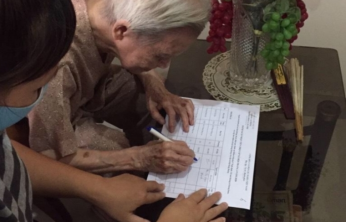 TPHCM hoàn thành việc hỗ trợ người dân gặp khó khăn do dịch Covid-19