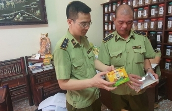Kinh doanh 90.000 gói thực phẩm bảo vệ sức khỏe xâm phạm nhãn hiệu