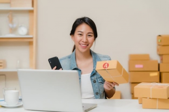 Các nhân tố ảnh hưởng đến tuân thủ thuế trong hoạt động kinh doanh trực tuyến