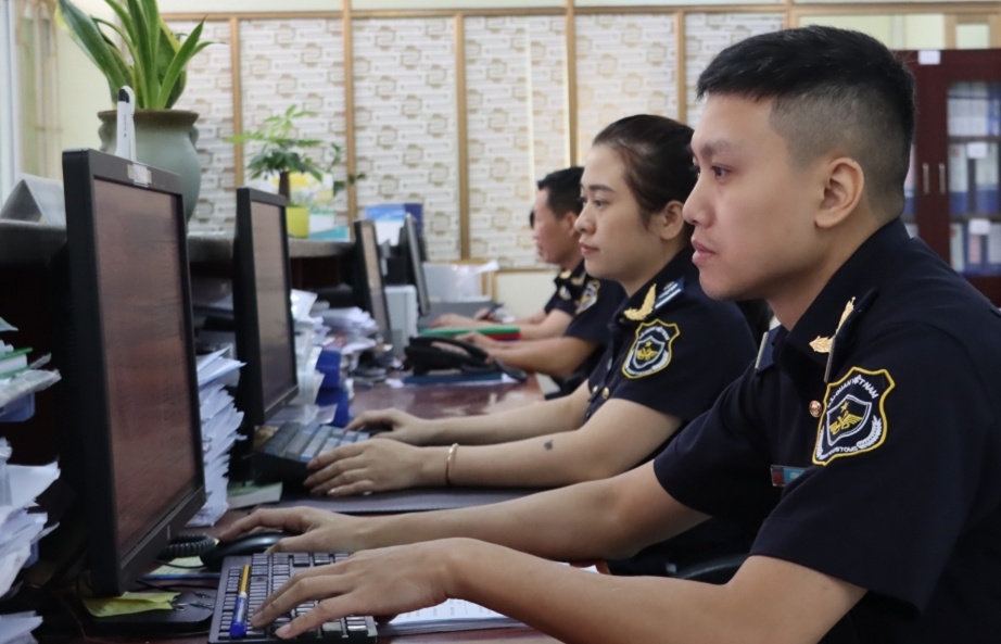 Thông tin tài khoản thu ngân sách tại các đơn vị thuộc Hải quan khu vực IV
